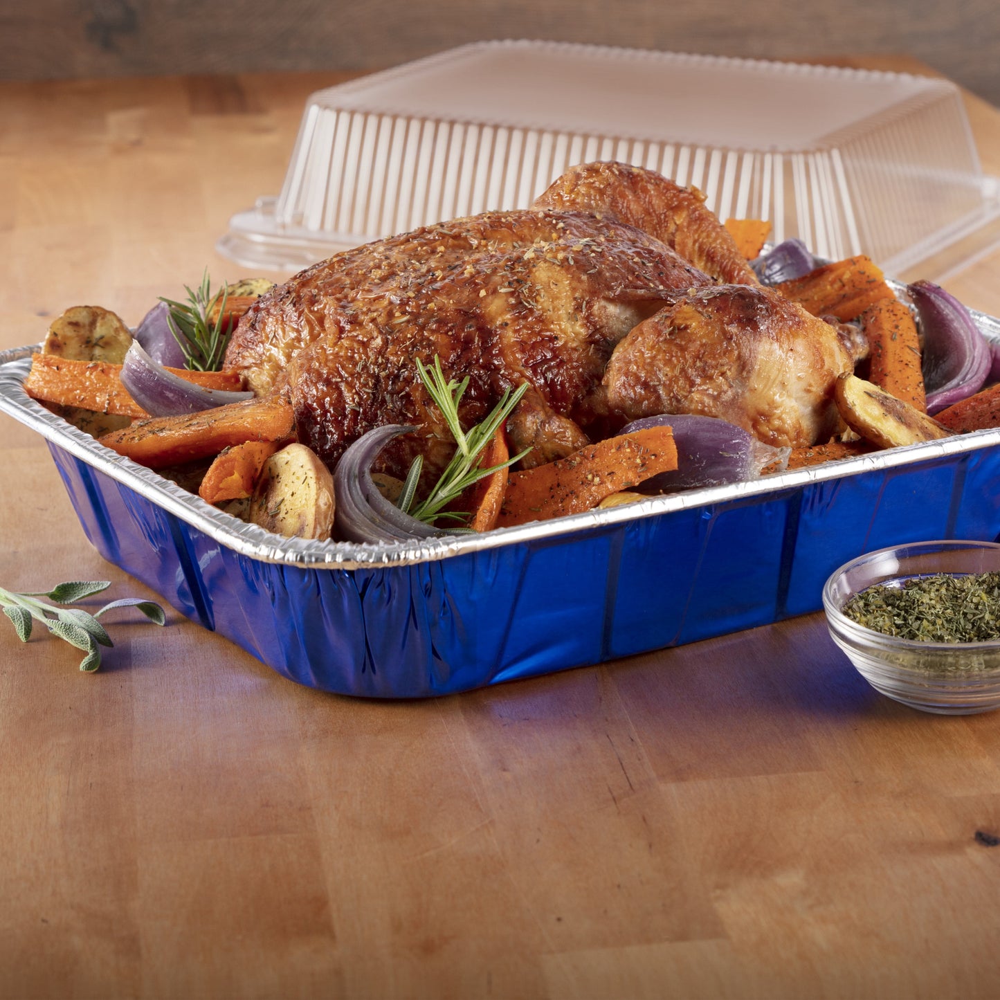 Reynolds Kitchens Heavy Duty Disposable Aluminum Roasting Pans with Lids, 11.75x9.25x2.5 Inches, 2 Count
