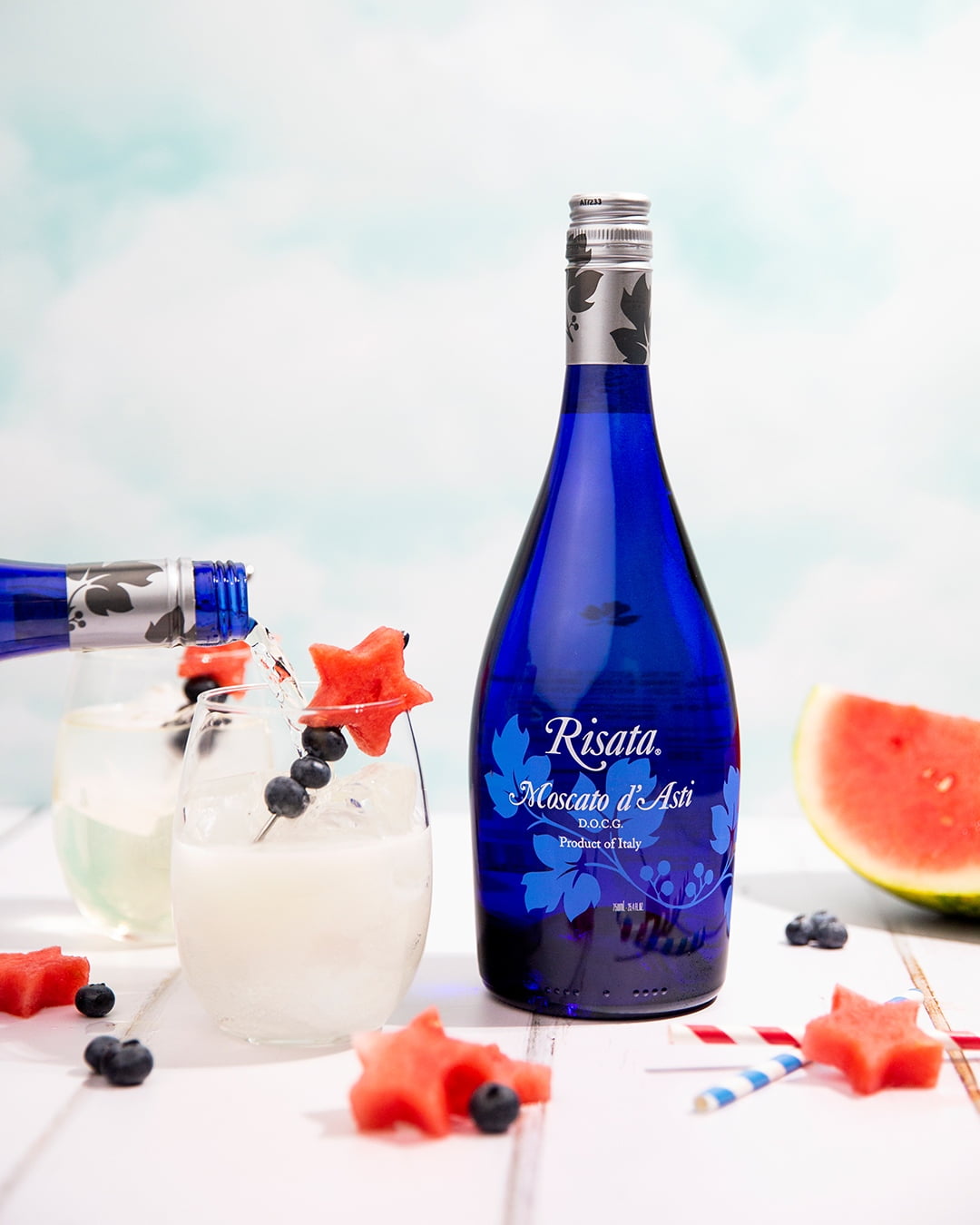 Risata Moscato d'Asti, D.O.C.G., Piedmont Italy, 5.5% ABV, 750ml Glass Bottle, 3 - 240ml Servings